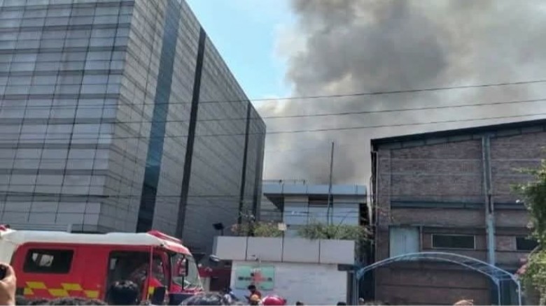 গাজীপুর টঙ্গী চেরাগ আলী এলাকায় ঔষধ কারখানা ড্রাগ ইন্টারন্যাশনালে  ভয়াবহ অগ্নিকাণ্ডের ঘটনা ঘটেছে।